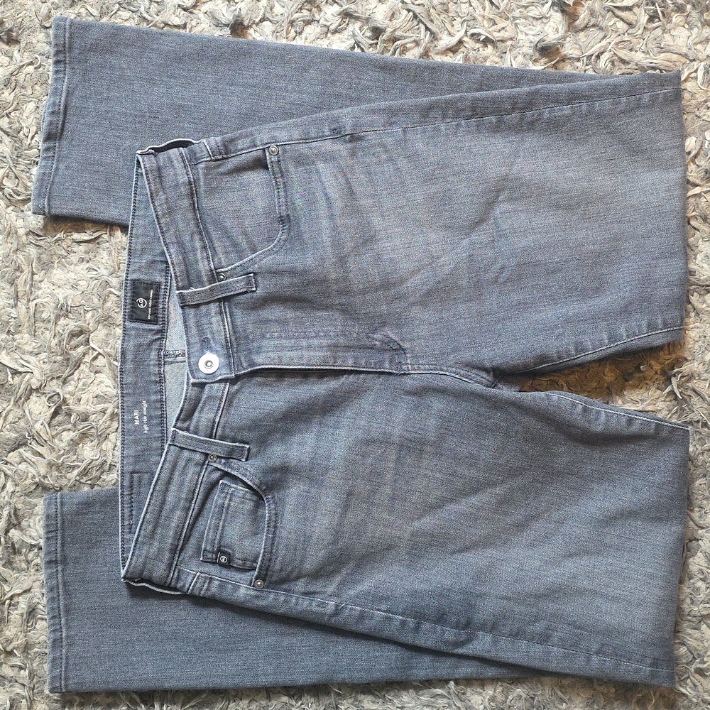 AG Mari High-rise Straight Sz 29 R